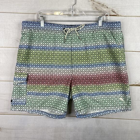 Tommy Bahama Swim Trunks Mens L Multicolor Shorts Swimwear All Over Print Mens - Picture 1 of 14